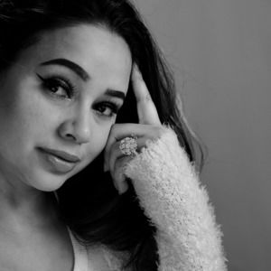 Meet your Posher, Komal